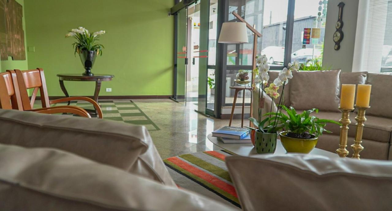 Village Hotel Понта Гроса Екстериор снимка