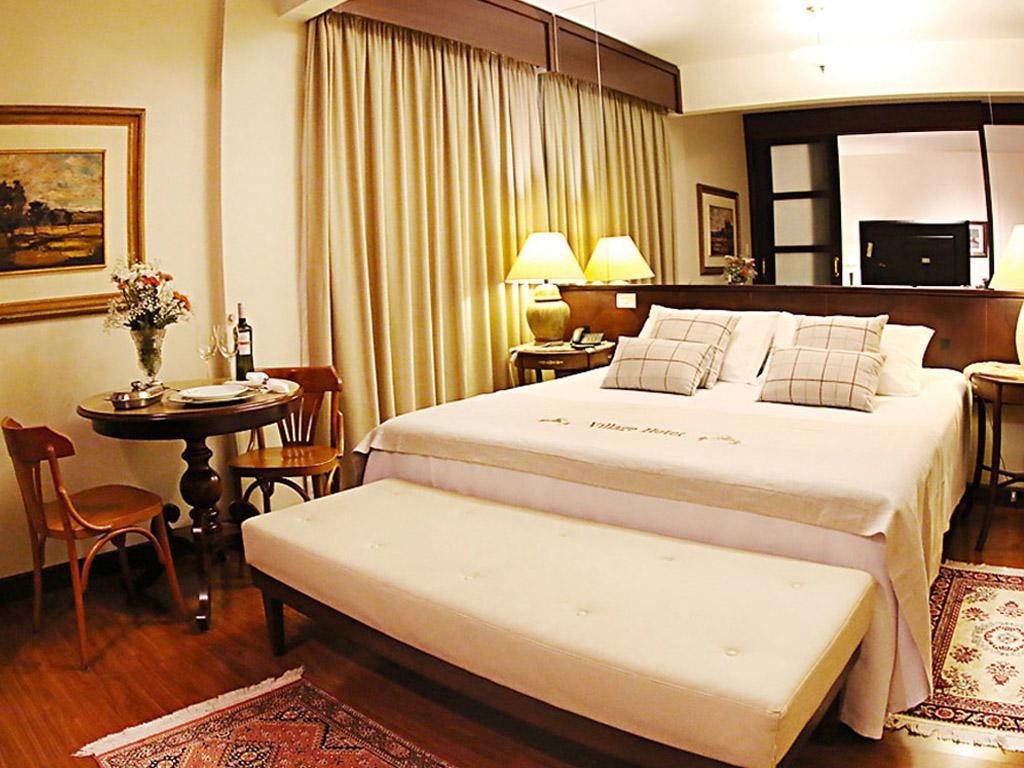 Village Hotel Понта Гроса Екстериор снимка