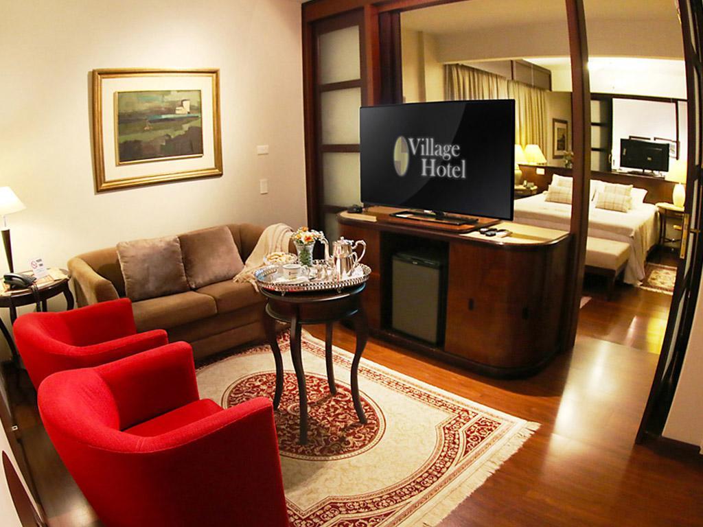 Village Hotel Понта Гроса Екстериор снимка